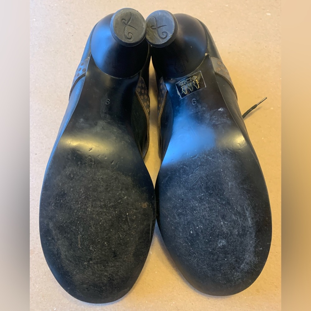 John Fluevog Bellevue Mollie Johnson Black & Grey Lace Up Mary Jane Heels Size 9 - Picture 11 of 15